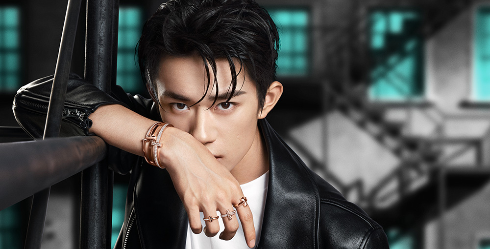 蒂芙尼携手最新“蒂芙尼t代言人”易烊千玺共同开创全新蒂芙尼t世代